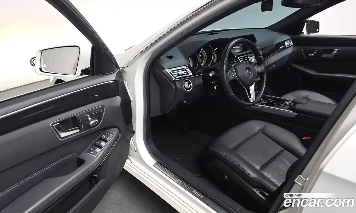 Mercedes-Benz E-Class 2016 2.0 Автомат в Москве № 160557, фото 13