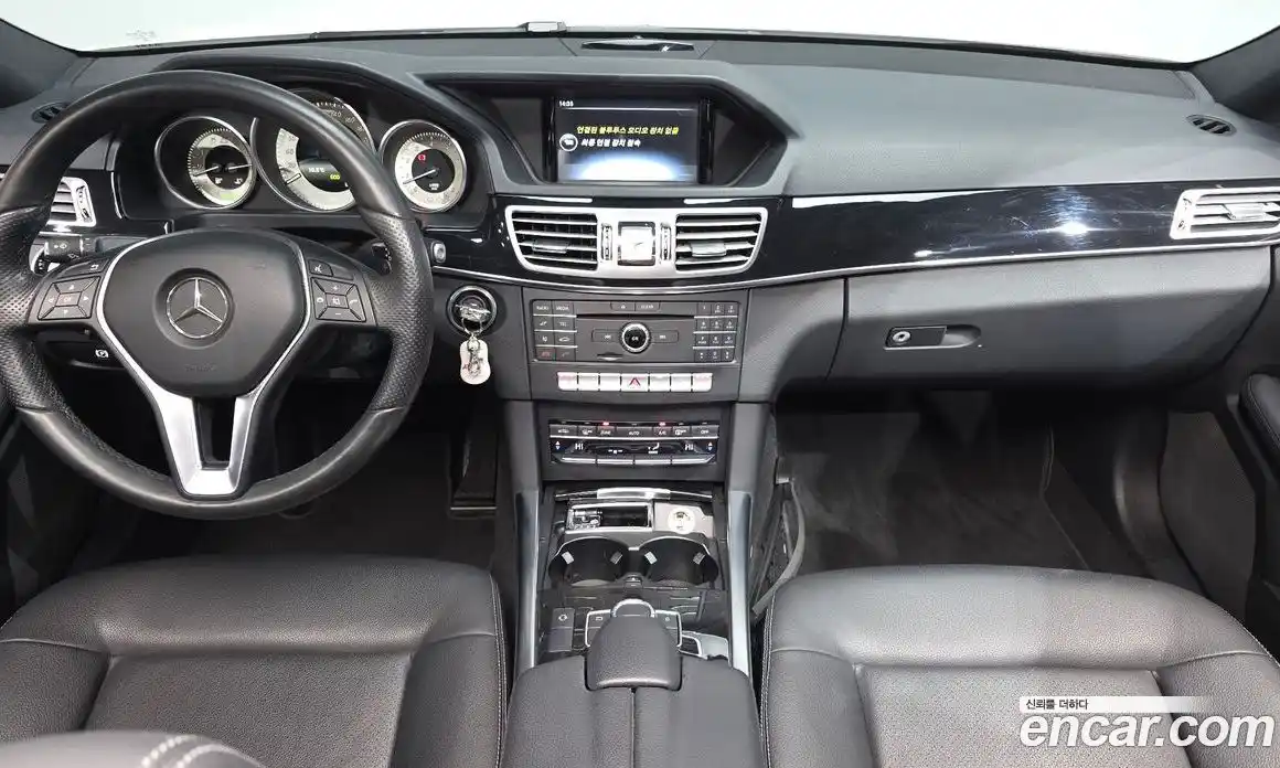 Mercedes-Benz E-Class 2016 2.0 Автомат в Москве № 160557, фото 16