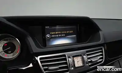 Mercedes-Benz E-Class 2016 2.0 Автомат в Москве № 160557, миниатюра 3