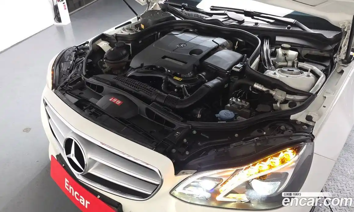 Mercedes-Benz E-Class 2016 2.0 Автомат в Москве № 160557, фото 10