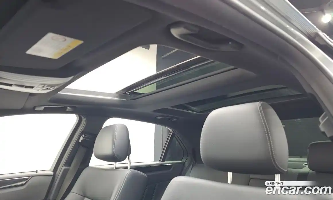 Mercedes-Benz E-Class 2014 3.5 Автомат в Москве № 161266, фото 4