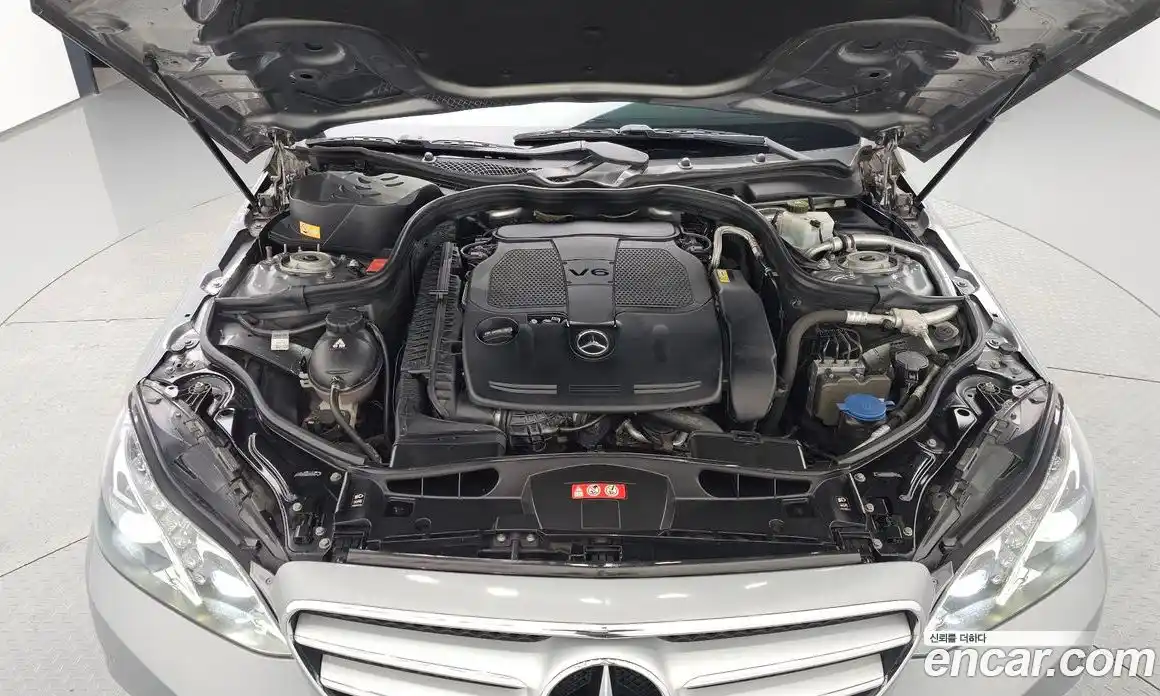 Mercedes-Benz E-Class 2014 3.5 Автомат в Москве № 161266, фото 8