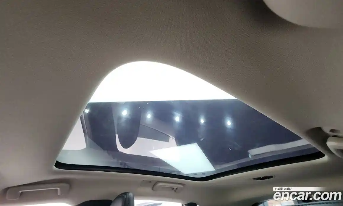 Volvo V40 2018 2.0 Автомат в Москве № 161350, фото 19