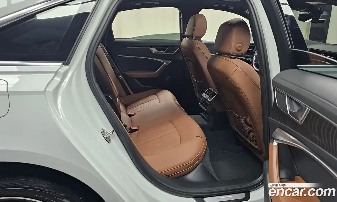 Audi A6 2022 2.0 Автомат в Москве № 162835, фото 14