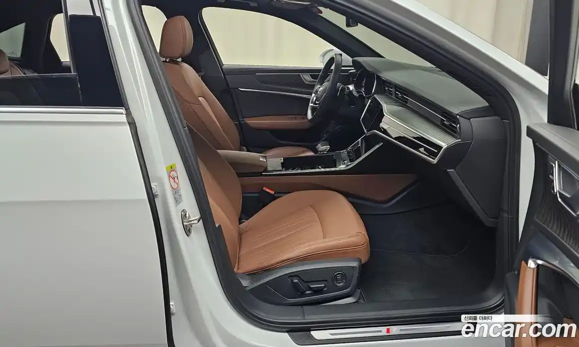 Audi A6 2022 2.0 Автомат в Москве № 162835, фото 18