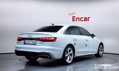 Audi A4 2022 2.0 Автомат в Москве № 163172, миниатюра 11