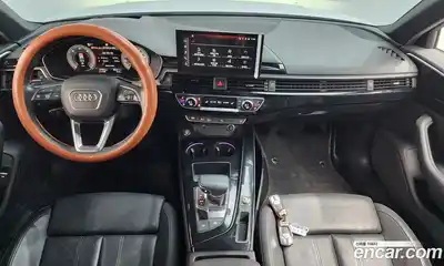 Audi A4 2022 2.0 Автомат в Москве № 163172, миниатюра 7