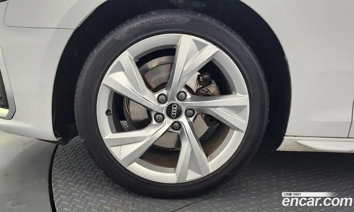 Audi A4 2022 2.0 Автомат в Москве № 163172, фото 10