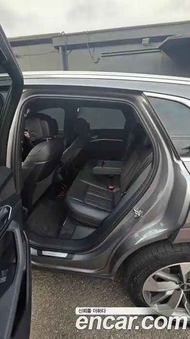 Audi e-tron 2023 Автомат в Москве № 163952, фото 9