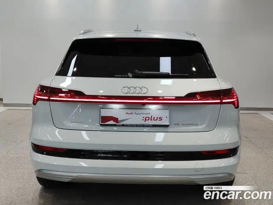 Audi e-tron 2022 0.2 Автомат в Москве № 164099, фото 4