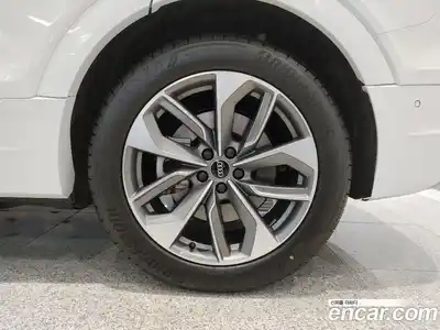 Audi e-tron 2022 0.2 Автомат в Москве № 164099, миниатюра 5