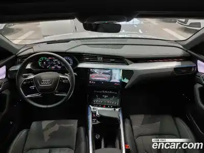Audi e-tron 2022 0.2 Автомат в Москве № 164099, миниатюра 7