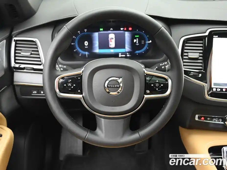 Volvo XC90 2024 2.0 Автомат в Москве № 164167, фото 13