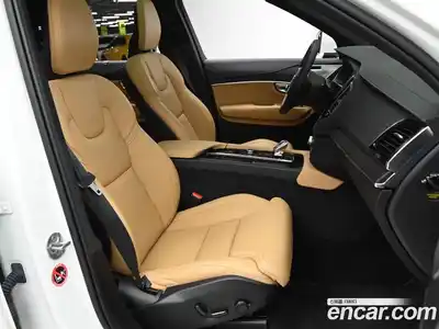 Volvo XC90 2024 2.0 Автомат в Москве № 164167, миниатюра 10