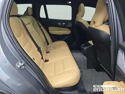 Volvo V60 2021 2.0 Автомат в Москве № 164756, миниатюра 11