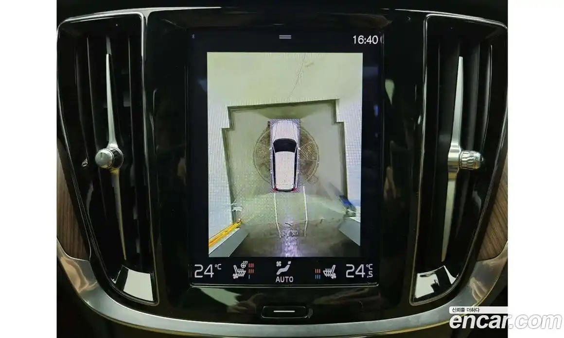 Volvo V60 2021 2.0 Автомат в Москве № 164756, фото 17