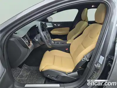 Volvo V60 2021 2.0 Автомат в Москве № 164756, миниатюра 10