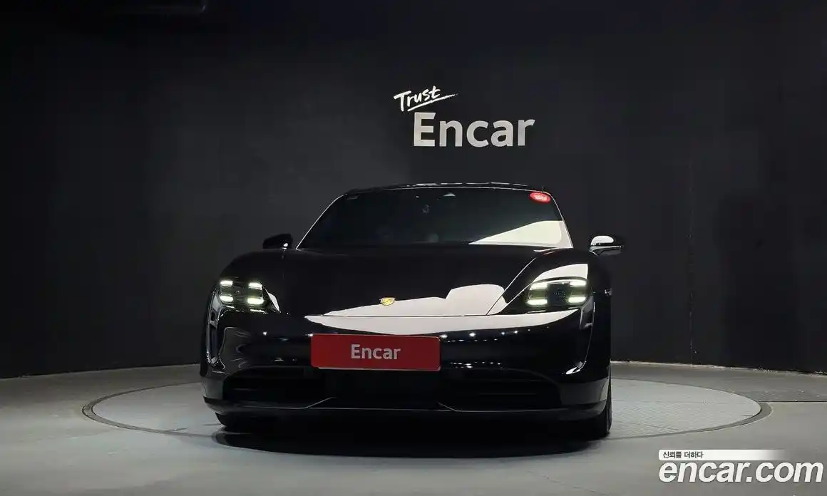 Porsche Taycan 2022 0.1 Автомат в Москве № 165399, фото 15