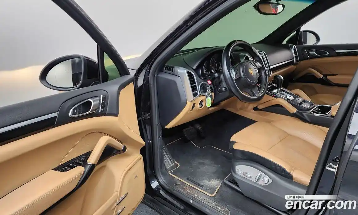 Porsche Cayenne 2014 3.0 Автомат в Москве № 165636, фото 18