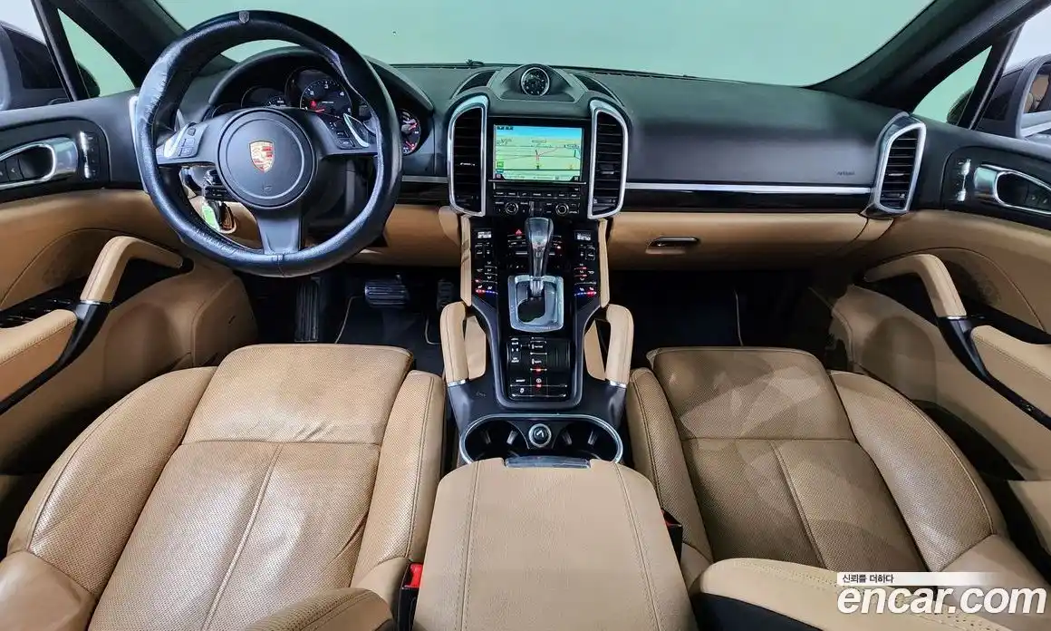 Porsche Cayenne 2014 3.0 Автомат в Москве № 165636, фото 4