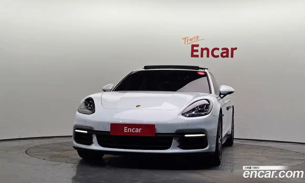 Porsche Panamera 2018 3.0 Автомат в Москве № 165643, фото 16