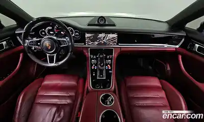 Porsche Panamera 2018 3.0 Автомат в Москве № 165643, миниатюра 10