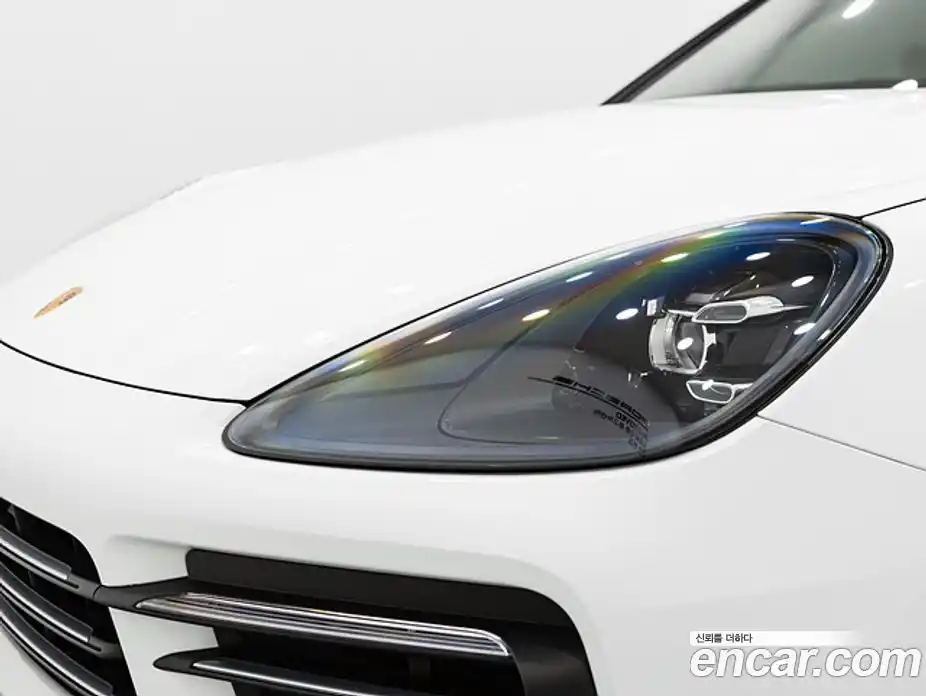 Porsche Cayenne 2023 3.0 Автомат в Москве № 165750, фото 11