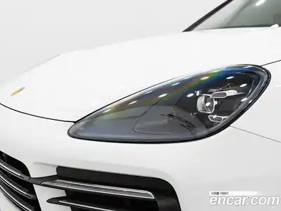 Porsche Cayenne 2023 3.0 Автомат в Москве № 165750, миниатюра 11