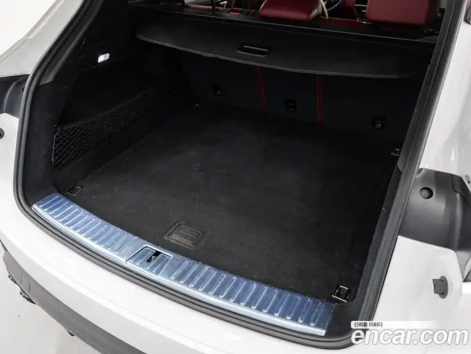 Porsche Cayenne 2023 3.0 Автомат в Москве № 165750, фото 14