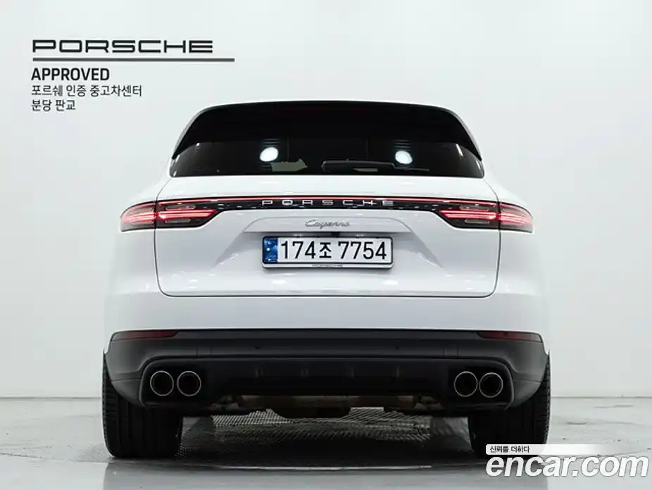 Porsche Cayenne 2023 3.0 Автомат в Москве № 165750, фото 4