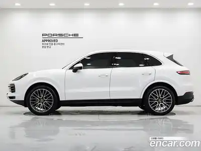 Porsche Cayenne 2023 3.0 Автомат в Москве № 165750, миниатюра 6