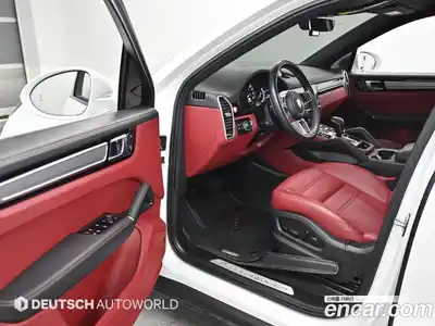Porsche Cayenne 2023 3.0 Автомат в Москве № 165833, миниатюра 11