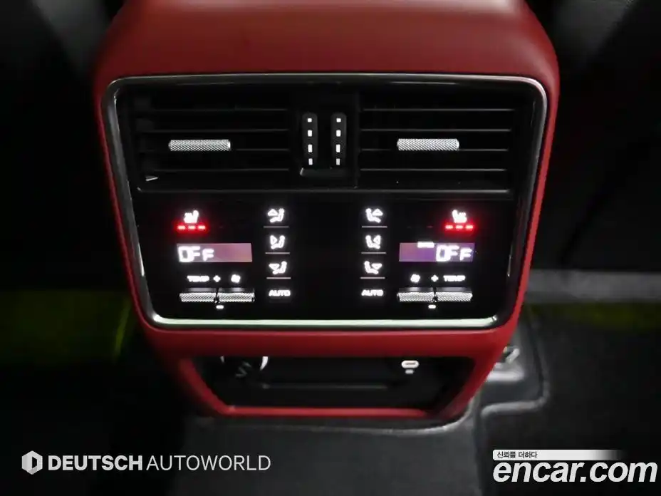 Porsche Cayenne 2023 3.0 Автомат в Москве № 165833, фото 16