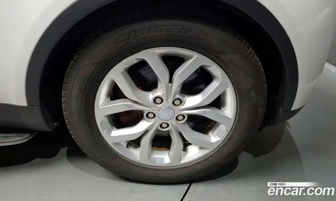 Land Rover Discovery 2018 2.0 Автомат в Москве № 166352, фото 20