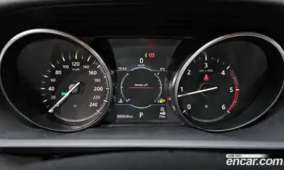 Land Rover Discovery 2018 2.0 Автомат в Москве № 166352, миниатюра 2