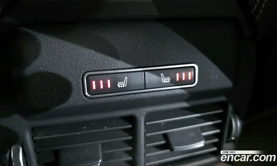 Land Rover Range-Rover Evoque 2017 2.0 Автомат в Москве № 166684, фото 13