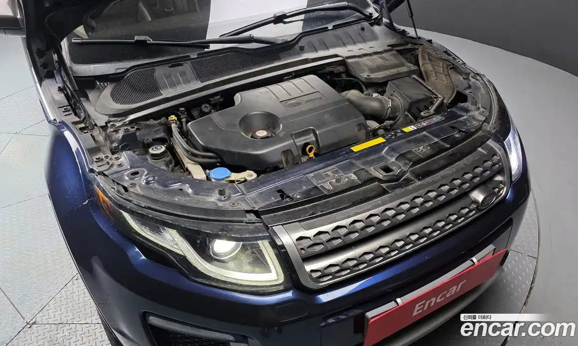 Land Rover Range-Rover Evoque 2017 2.0 Автомат в Москве № 166684, фото 16