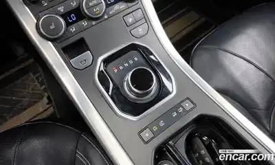 Land Rover Range-Rover Evoque 2017 2.0 Автомат в Москве № 166684, миниатюра 3