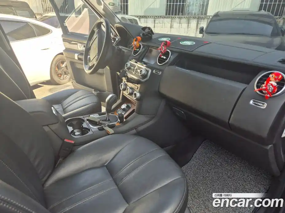 Land Rover Discovery 2010 2.7 Автомат в Москве № 166920, фото 6