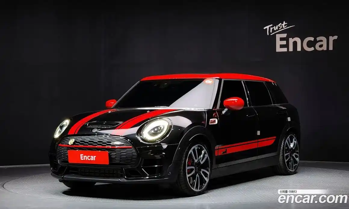 Mini Clubman 2023 2.0 Автомат в Москве № 167060, фото 1