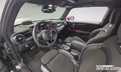 Mini Cooper 2023 2.0 Автомат в Москве № 167462, миниатюра 12