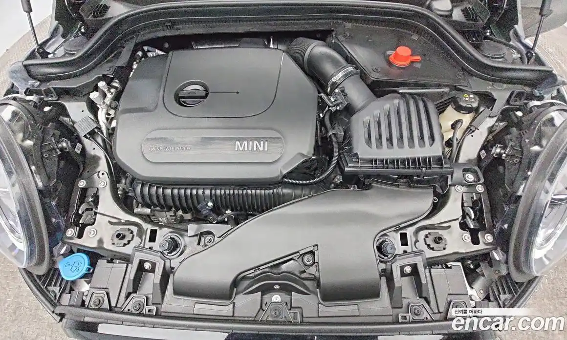 Mini Cooper 2023 2.0 Автомат в Москве № 167462, фото 5