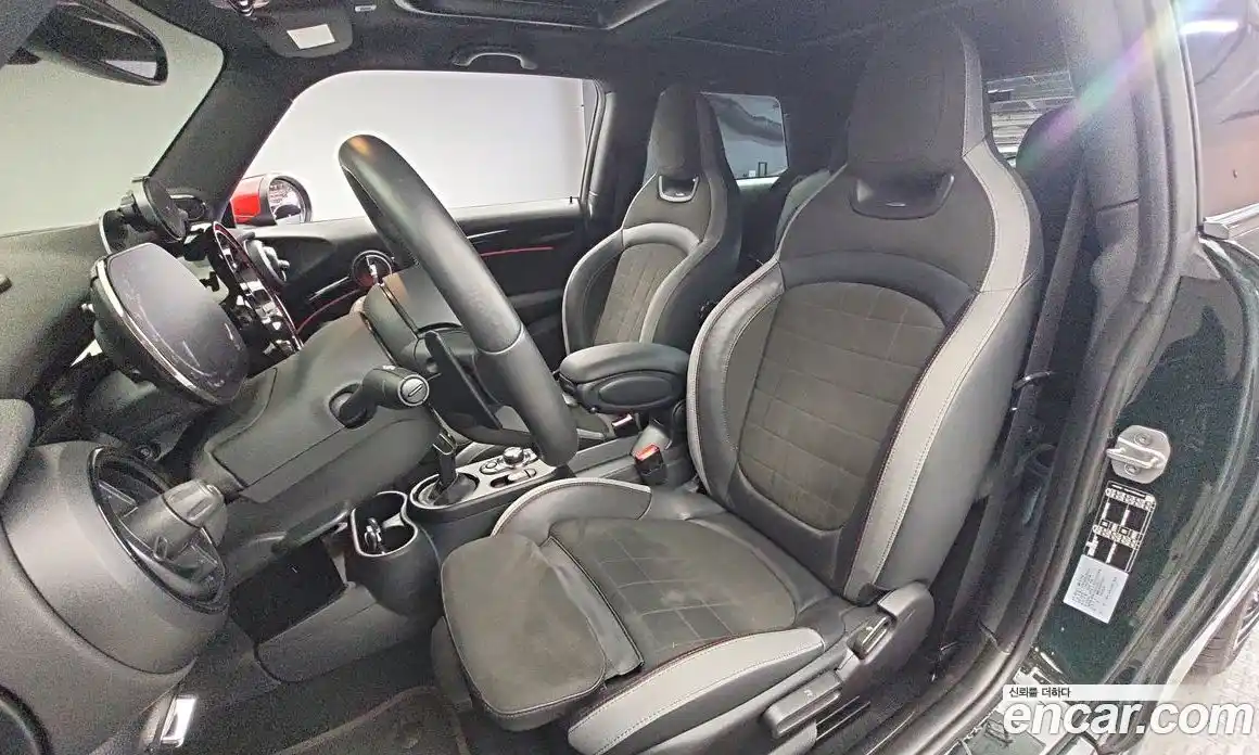 Mini Cooper 2023 2.0 Автомат в Москве № 167462, фото 9