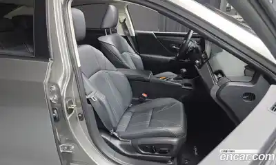 Lexus ES 2026 2.5 Автомат в Москве № 168038, миниатюра 5