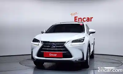Lexus NX 2016 2.5 Автомат в Москве № 168229, миниатюра 3