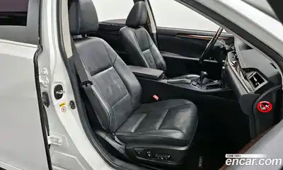 Lexus ES 2015 2.5 Автомат в Москве № 168274, миниатюра 3