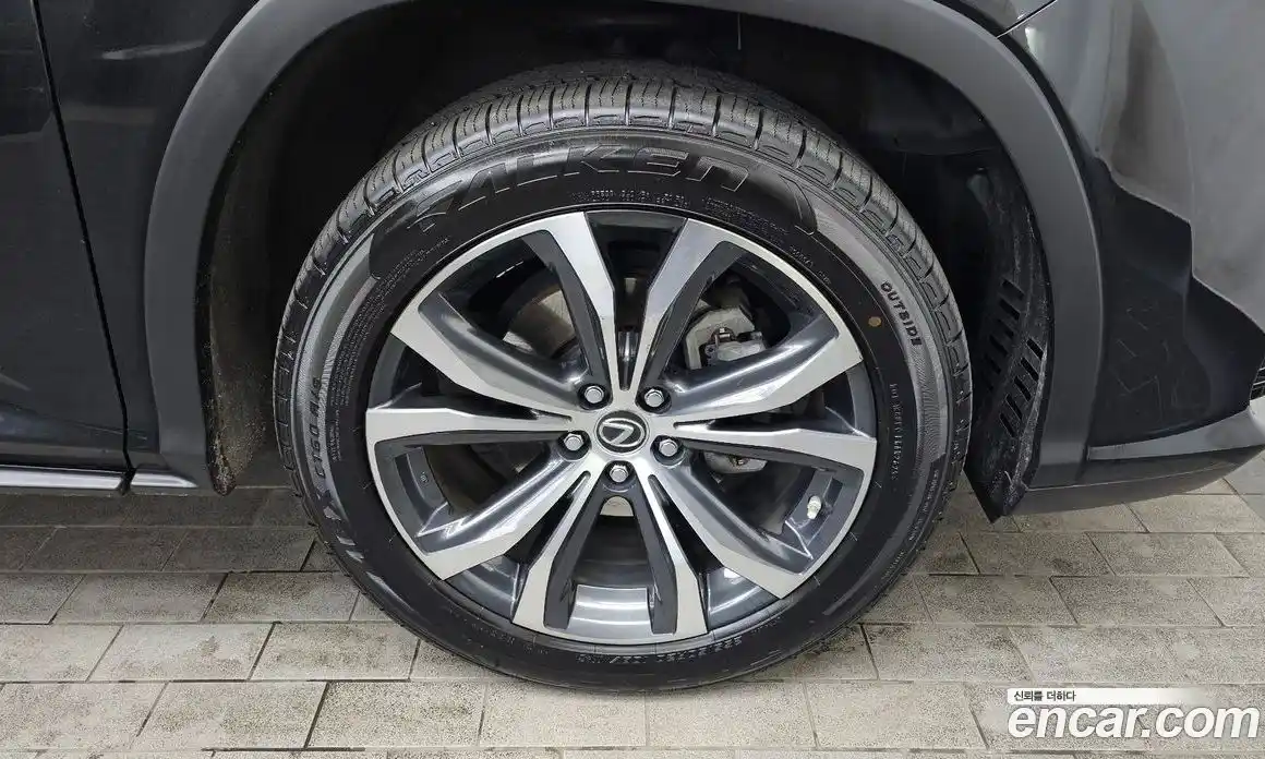 Lexus RX 2019 3.5 Автомат в Москве № 168290, фото 5