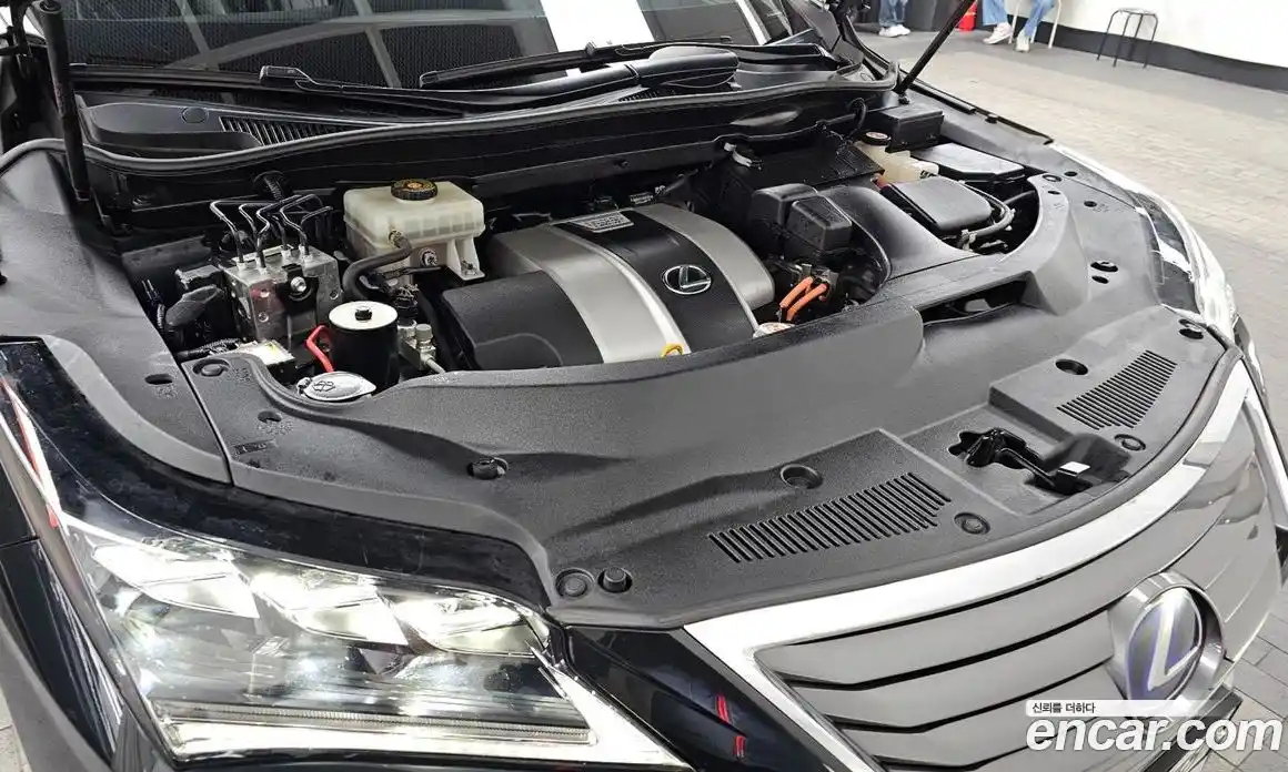 Lexus RX 2019 3.5 Автомат в Москве № 168290, фото 6