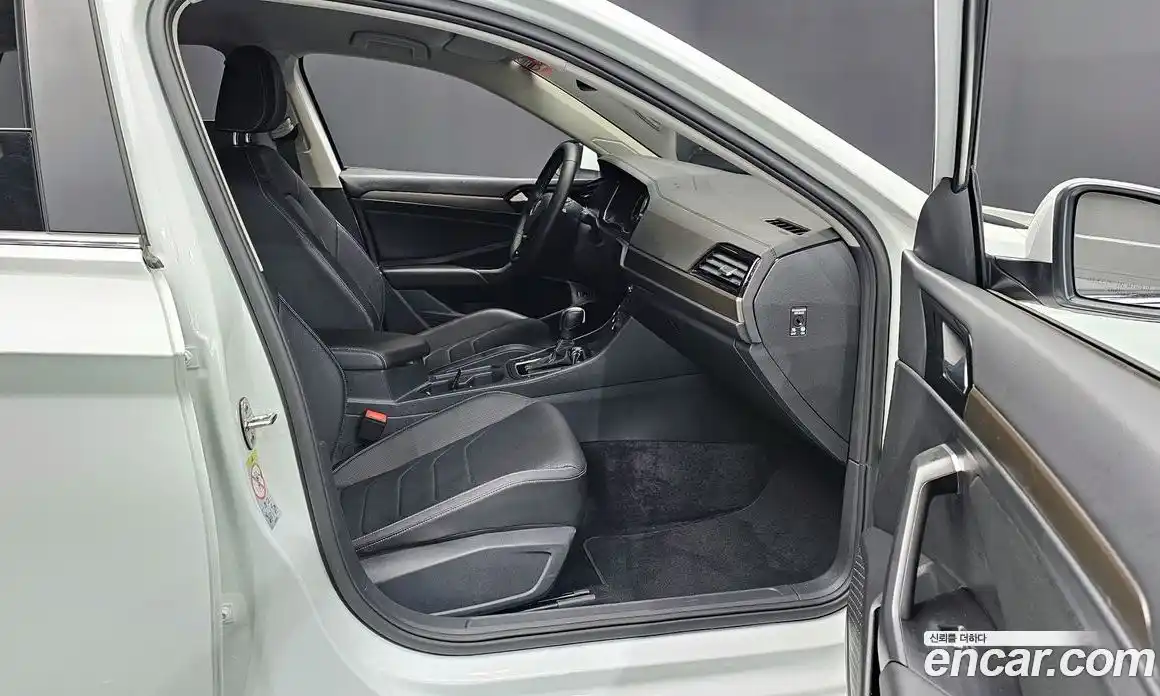 Volkswagen Jetta 2021 1.4 Автомат в Москве № 168457, фото 8