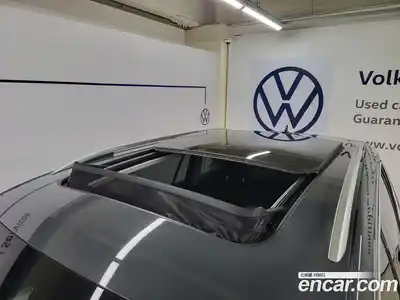 Volkswagen Tiguan 2023 2.0 Автомат в Москве № 169155, миниатюра 11